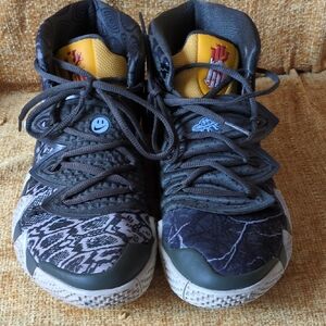 Kids Patterned High-Top Sneakers